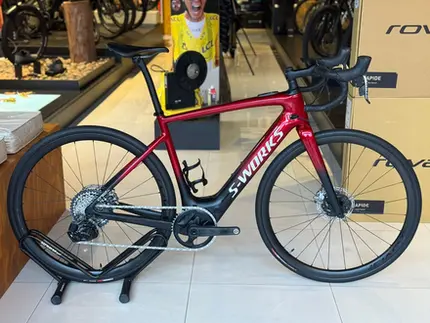 BICICLETA SEMI NOVA SPECIALIZED CREO SL SW CARBON 2022 - LARGE