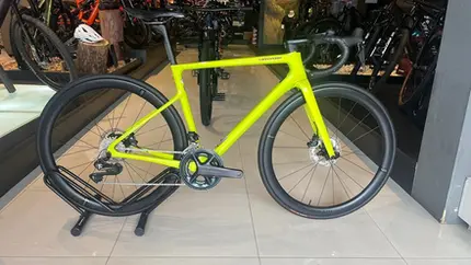 BICICLETA SEMI NOVA CANNONDALE SUPER SIX EVO - 51