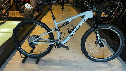 BICICLETA SEMI NOVA SPECIALIZED EPIC 8 EXPERT Di2 2026 - L